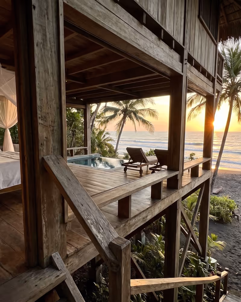 A jungle treehouse room above the beach at Mizata, El Salvador