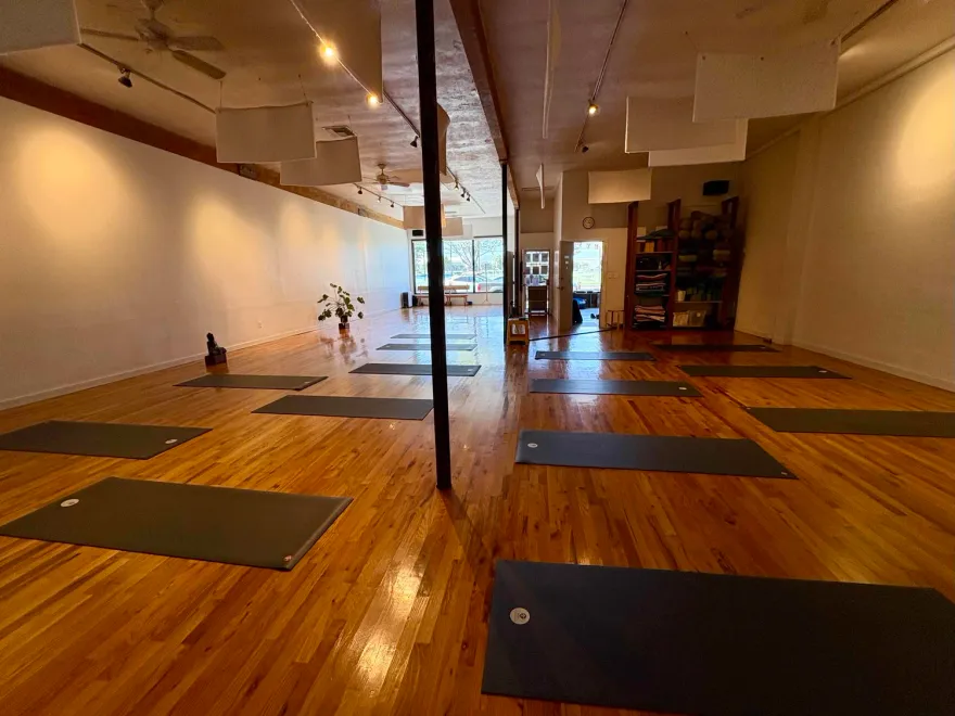 Santa Monica Yoga — studio photo