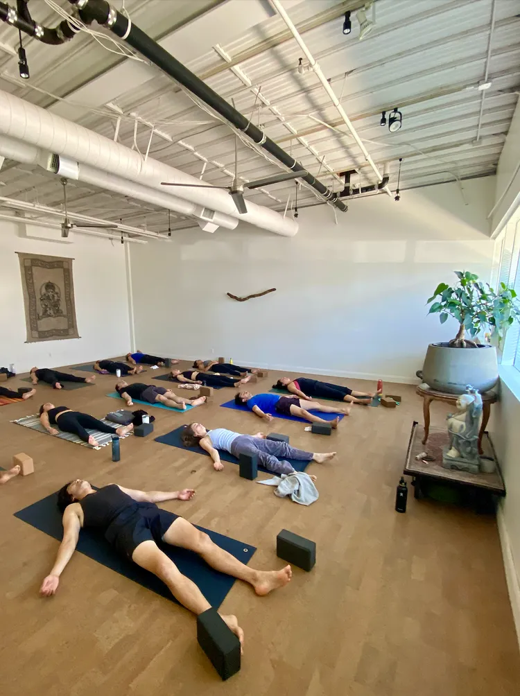 yogazan — studio photo